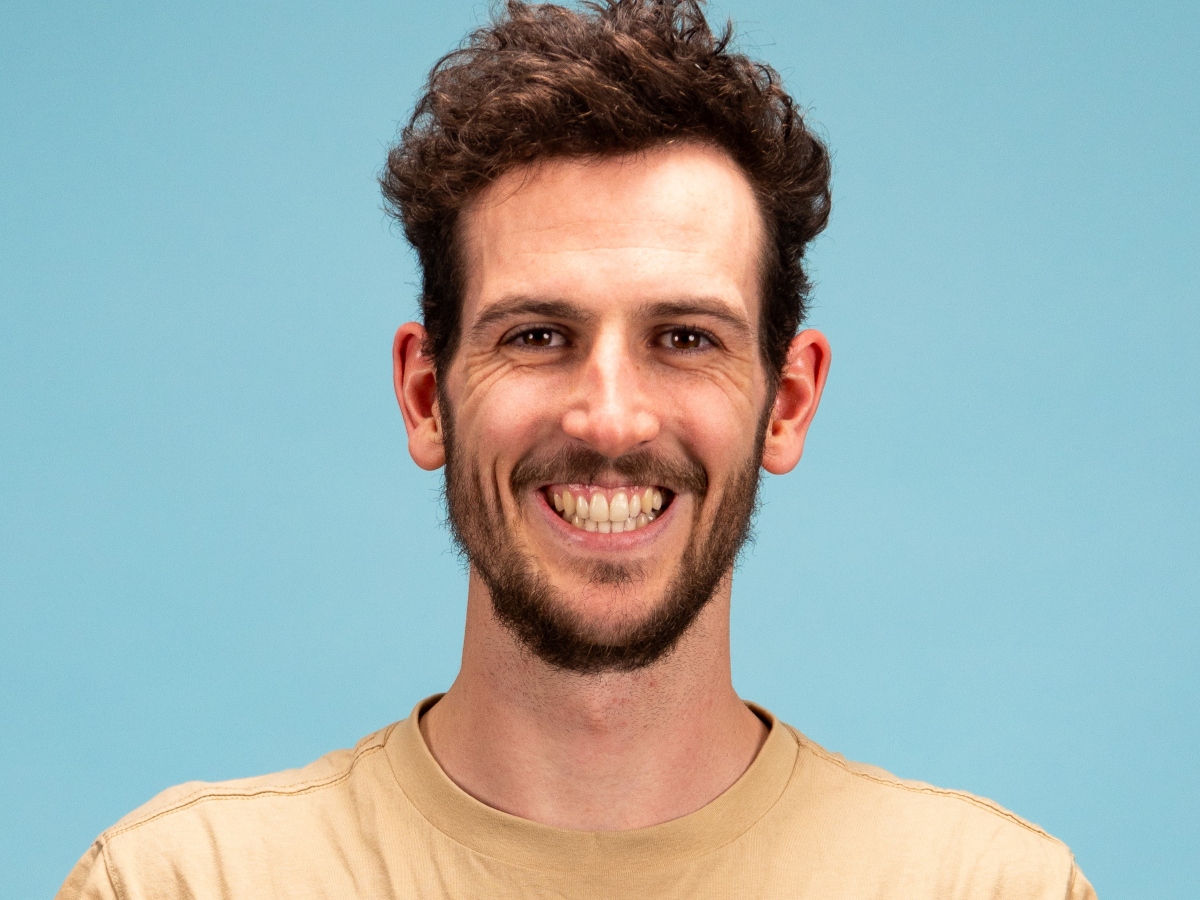 Nils Stouthandel
